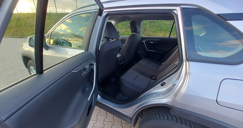 Toyota RAV4 cena 142000 przebieg: 21000, rok produkcji 2021 z Żary małe 46